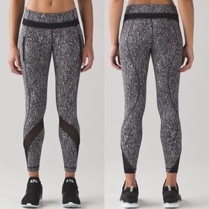 Lululemon Inspire Tights Size 4 Leggings Black Print Luxtreme Running‎ Pants